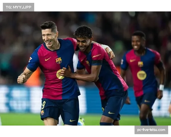 西甲焦点战莱万点球失误桑切斯破门巴萨1-4惨败塞维让位榜首