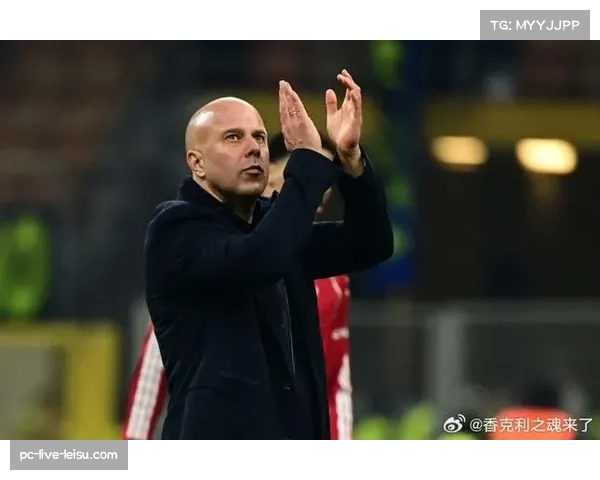 斯洛特VAR判罚应对策略 两次介入未影响球队最终战术执行力